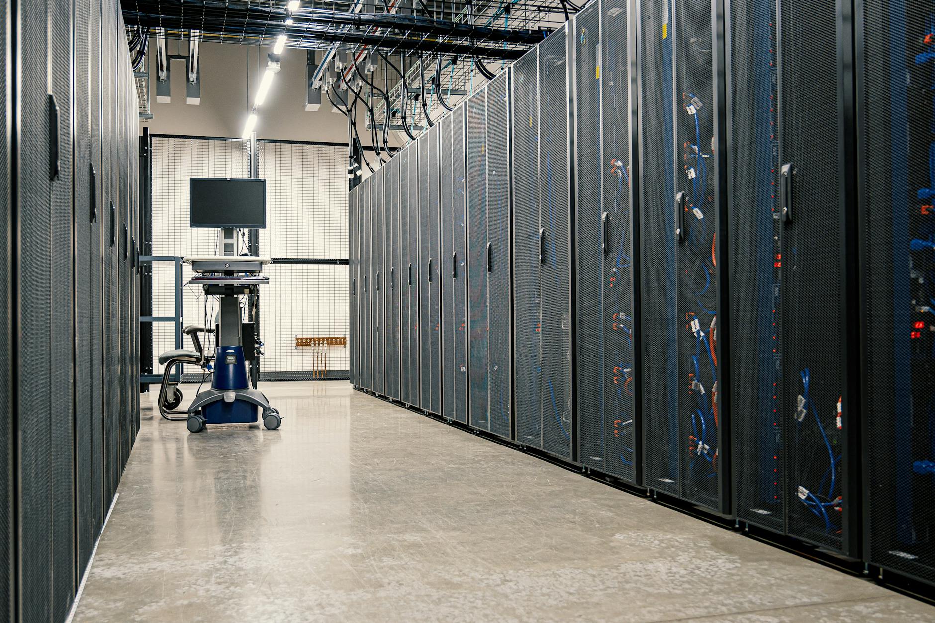 Cybersecurity nieuws — Cybersecurity mei 2026: NGINX-lek, AI-scanners en medische labs